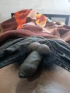 boyyouwant33 online show from 02-14-25, 11:10