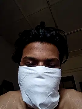 boyyouwant33 online show from 02-17-25, 10:51