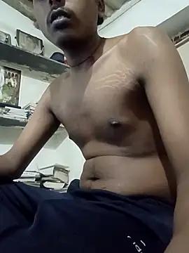 boyyouwant33 online show from 03-15-25, 06:54