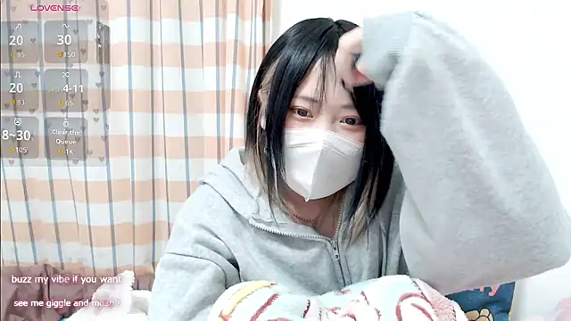 FUYU rain online show from 11-10-25, 12:42