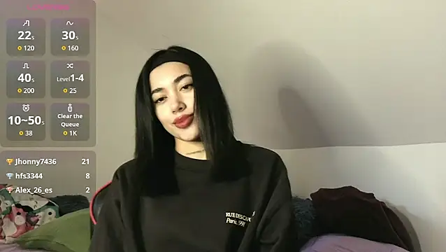 KylieLoveXX online show from 11-11-25, 01:11