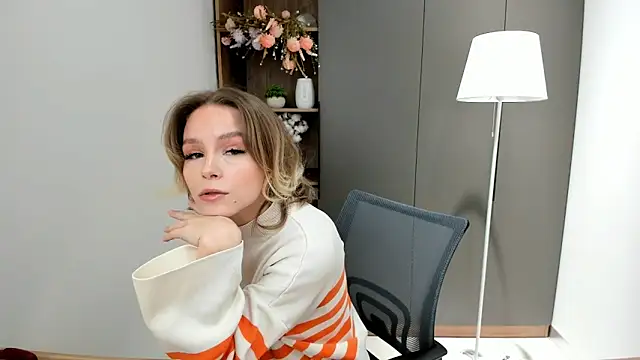 Snapshot of TaiteBayles chatting on 02-13-25, 03:50 TaiteBayles online show from 02-13-25, 03:50