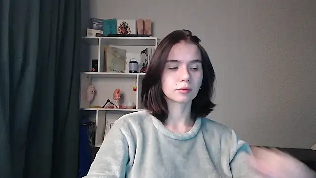 Snapshot of Anna-Sun chatting on 05-06-26, 09:09 Anna-Sun online show from 05-06-26, 09:09