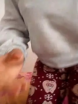 Snapshot of Dalou3a-69 chatting on 02-24-25, 05:09 Dalou3a-69 online show from 02-24-25, 05:09