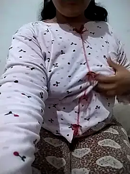 Snapshot of Dalou3a-69 chatting on 03-12-25, 01:47 Dalou3a-69 online show from 03-12-25, 01:47