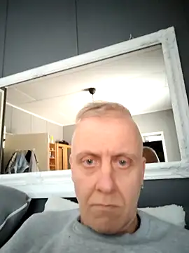 Snapshot of Teemu chatting on 02-23-25, 12:05 Teemu online show from 02-23-25, 12:05