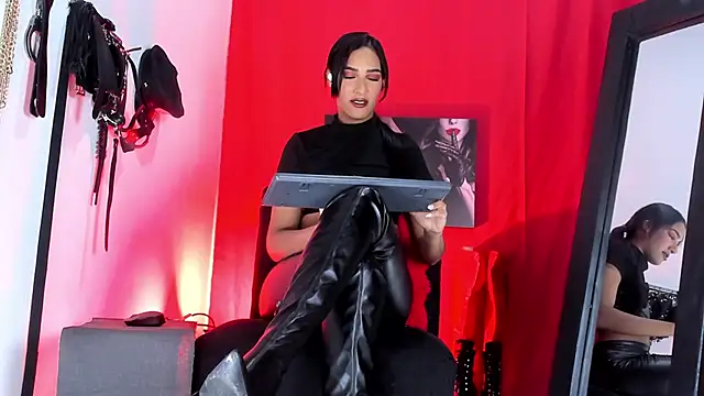 Aleshkastone online show from 12-18-25, 10:16