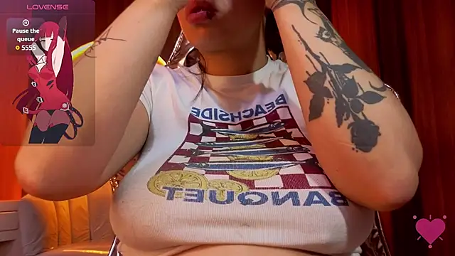 Snapshot of Anni_acker_b chatting on 07-11-26, 12:52 Anni acker b online show from 07-11-26, 12:52