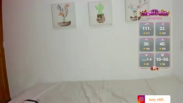 lizzy pink3 online show from 06-14-26, 08:22