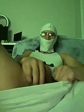 Snapshot of youngbusy chatting on 03-06-25, 03:57 youngbusy online show from 03-06-25, 03:57