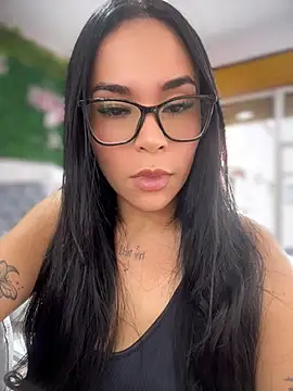 Naatalia online show from 05-29-26, 05:22