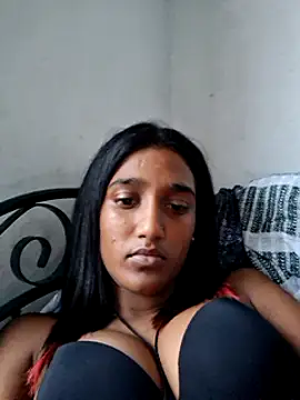 Snapshot of indianpink_lips chatting on 03-07-25, 03:39 indianpink lips online show from 03-07-25, 03:39