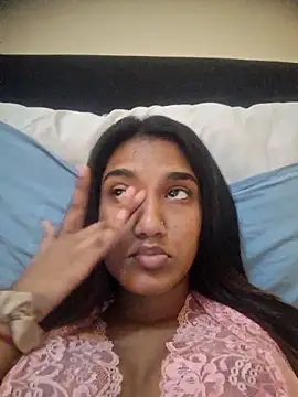 Snapshot of indianpink_lips chatting on 11-07-25, 11:10 indianpink lips online show from 11-07-25, 11:10