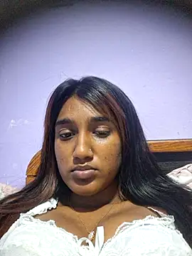 indianpink lips online show from 04-12-26, 10:15