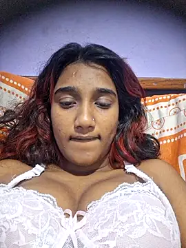 Snapshot of indianpink_lips chatting on 06-07-26, 07:06 indianpink lips online show from 06-07-26, 07:06