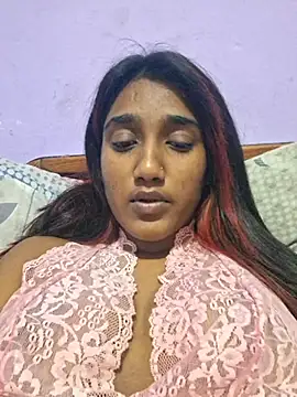Snapshot of indianpink_lips chatting on 06-14-26, 05:04 indianpink lips online show from 06-14-26, 05:04