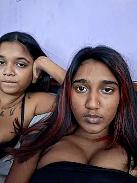 Snapshot of indianpink_lips chatting on 06-21-26, 01:13 indianpink lips online show from 06-21-26, 01:13