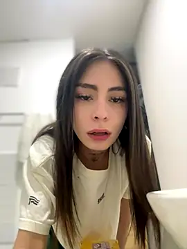 candycami19 online show from 10-13-25, 06:13