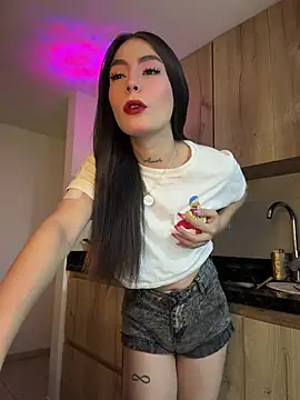 candycami19 online show from 05-04-26, 07:04