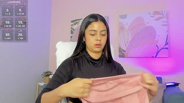 Snapshot of Bella_walker_ chatting on 01-13-26, 08:14 Bella walker online show from 01-13-26, 08:14