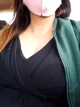 Snapshot of PPP_25 chatting on 11-19-25, 10:04 PPP 25 online show from 11-19-25, 10:04