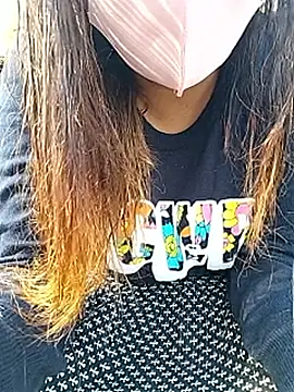 Snapshot of PPP_25 chatting on 12-21-25, 08:32 PPP 25 online show from 12-21-25, 08:32