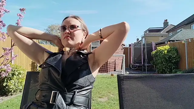 eatmypie69 online show from 04-14-26, 09:26