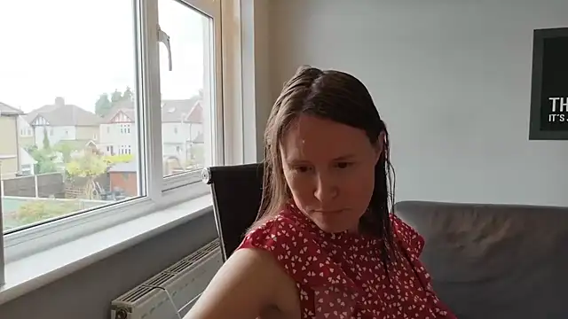 eatmypie69 online show from 06-12-26, 11:20