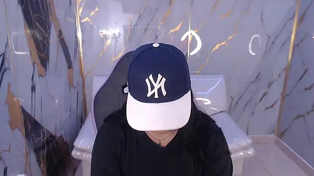 melany rouse18 online show from 09-19-25, 06:41