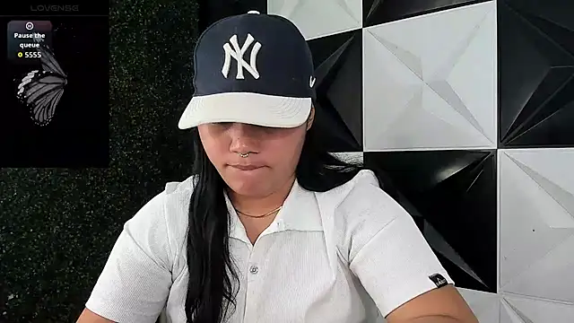 melany rouse18 online show from 03-08-26, 02:48