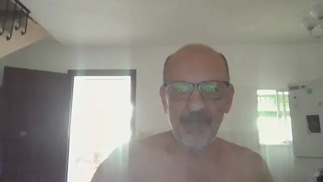 Snapshot of llopaco chatting on 06-21-26, 10:07 llopaco online show from 06-21-26, 10:07
