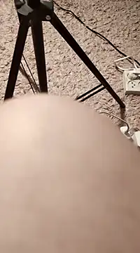 Snapshot of Loly2025 chatting on 02-21-25, 09:00 Loly2025 online show from 02-21-25, 09:00