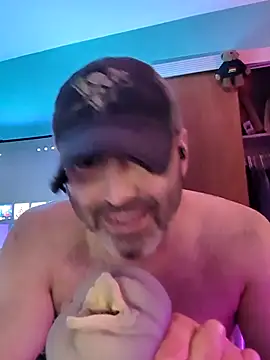 Novabear6996 online show from 02-16-26, 05:58