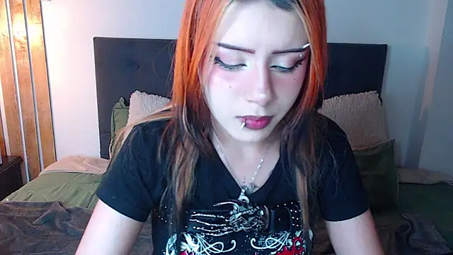 fyreandfox  online show from 05-22-26, 08:47
