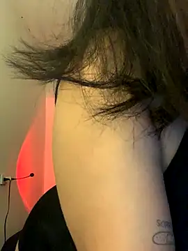 Snapshot of Dahiana_Giil chatting on 09-20-25, 04:57 Dahiana Giil online show from 09-20-25, 04:57