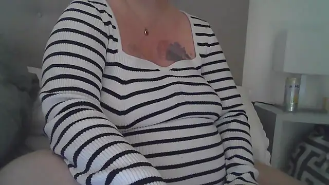 sizha6 online show from 11-19-25, 10:59