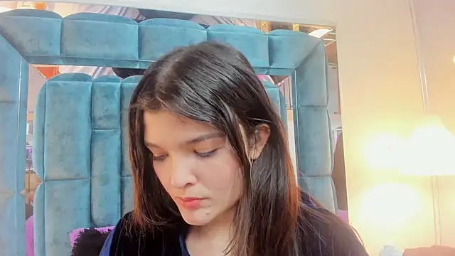 Snapshot of ARTEMISAKIM chatting on 03-18-25, 11:41 ARTEMISAKIM online show from 03-18-25, 11:41