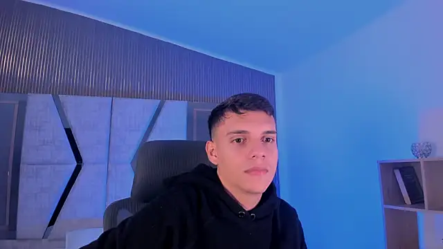 JacobRoberts1 online show from 10-27-25, 08:13