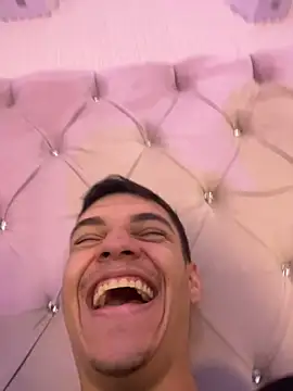 JacobRoberts1 online show from 11-10-25, 08:41