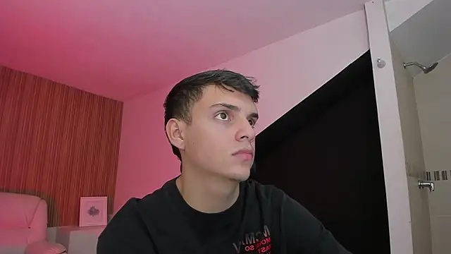 JacobRoberts1 online show from 11-20-25, 08:52