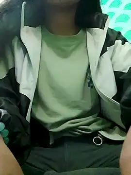 Snapshot of Aaradhna-hoy chatting on 03-06-25, 04:30 Aaradhna-hoy online show from 03-06-25, 04:30