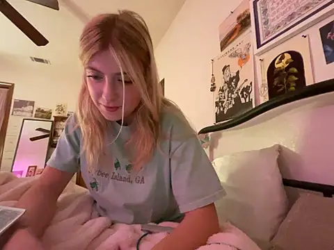 sinfulblonde1 online show from 02-19-25, 02:23