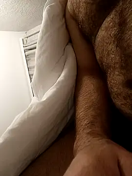 Snapshot of QuilyLoverx chatting on 03-21-25, 12:29 QuilyLoverx online show from 03-21-25, 12:29