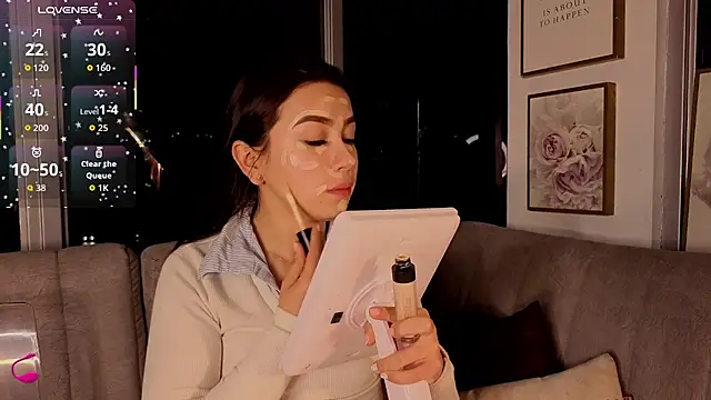 Ivanna West online show from 11-14-25, 10:14