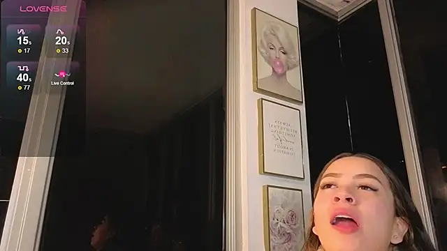 Snapshot of Ivanna_West chatting on 05-05-26, 09:50 Ivanna West online show from 05-05-26, 09:50