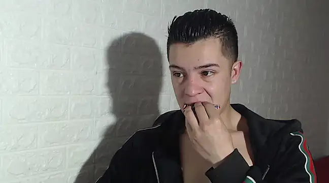 CamiloBeltran  online show from 03-13-25, 03:50