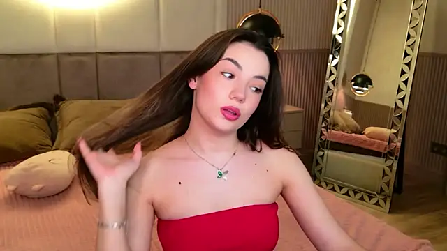 Snapshot of Alice_Deleon chatting on 02-18-26, 10:33 Alice Deleon online show from 02-18-26, 10:33