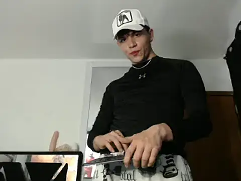 Smith boy 25 online show from 03-01-25, 09:15