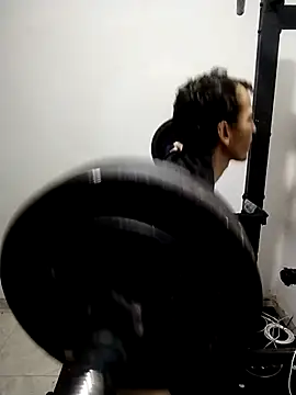 Snapshot of EntrenadorGym1 chatting on 02-20-25, 04:18 EntrenadorGym1 online show from 02-20-25, 04:18