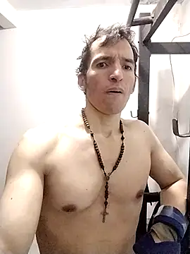 Snapshot of EntrenadorGym1 chatting on 06-17-26, 02:36 EntrenadorGym1 online show from 06-17-26, 02:36